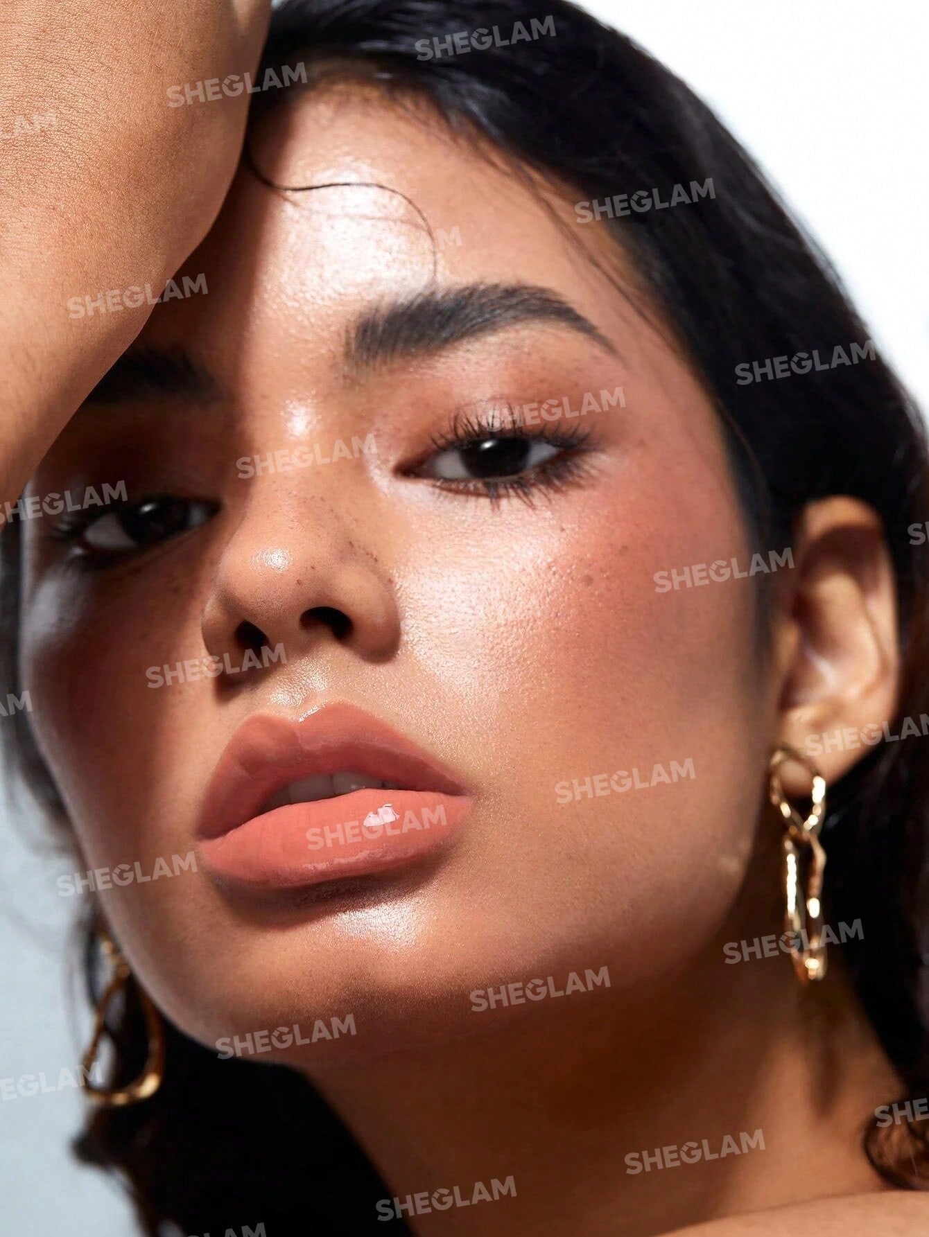 SHEGLAM - Pout-Perfect Shine Lip Plumper Mahogany Magic