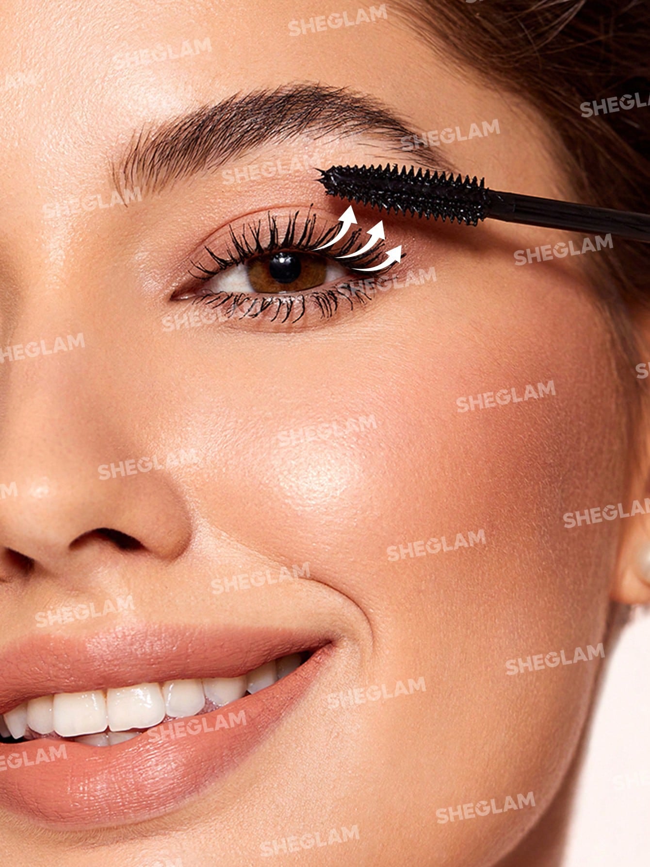 شيغلام - Flutter Wink Volumizing ماسكارا-أسود