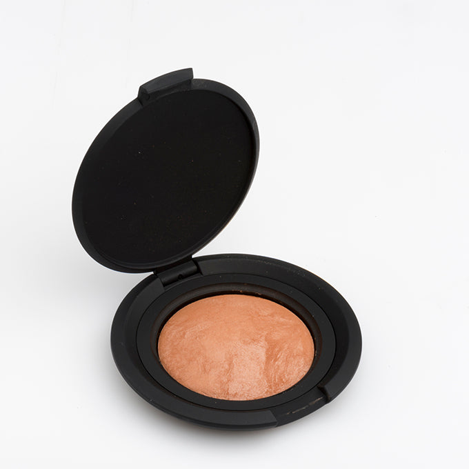 نوبا - BRONZING EARTH POWDER N:01 | بودرة برونزر